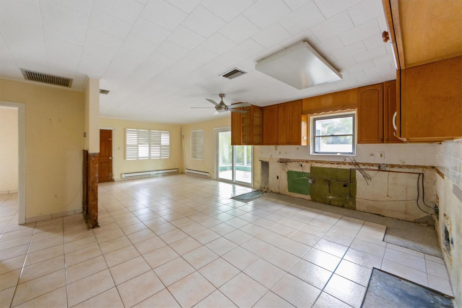 SHORE ACRES THIRD ADD - Residential