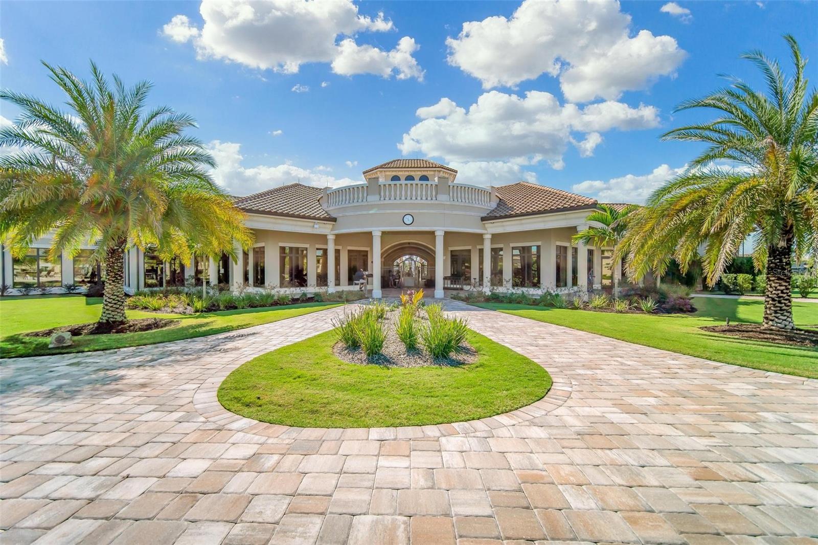 VERANDA VI AT LAKEWOOD NATIONAL PH IV - Residential Lease