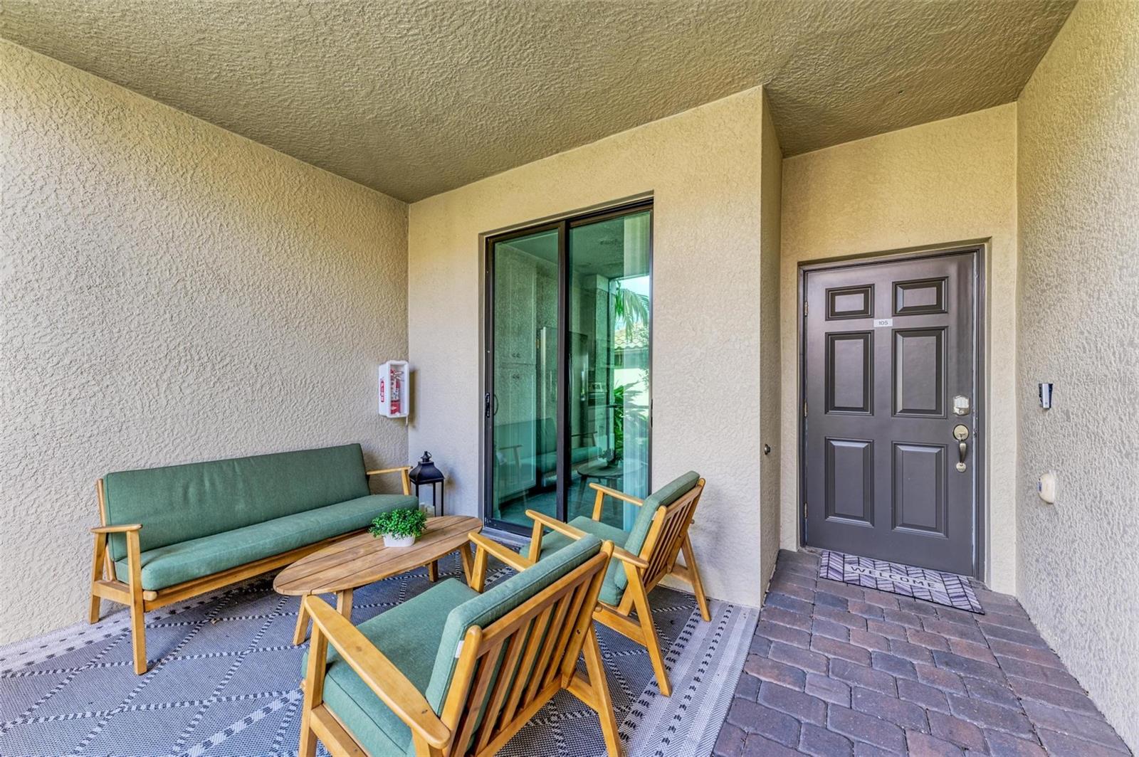 VERANDA VI AT LAKEWOOD NATIONAL PH IV - Residential Lease