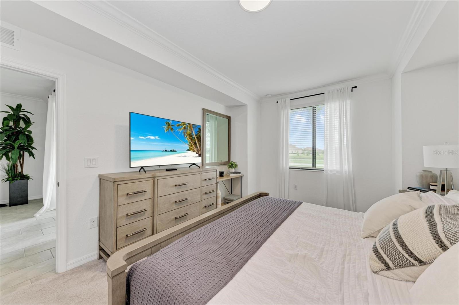 VERANDA VI AT LAKEWOOD NATIONAL PH IV - Residential Lease