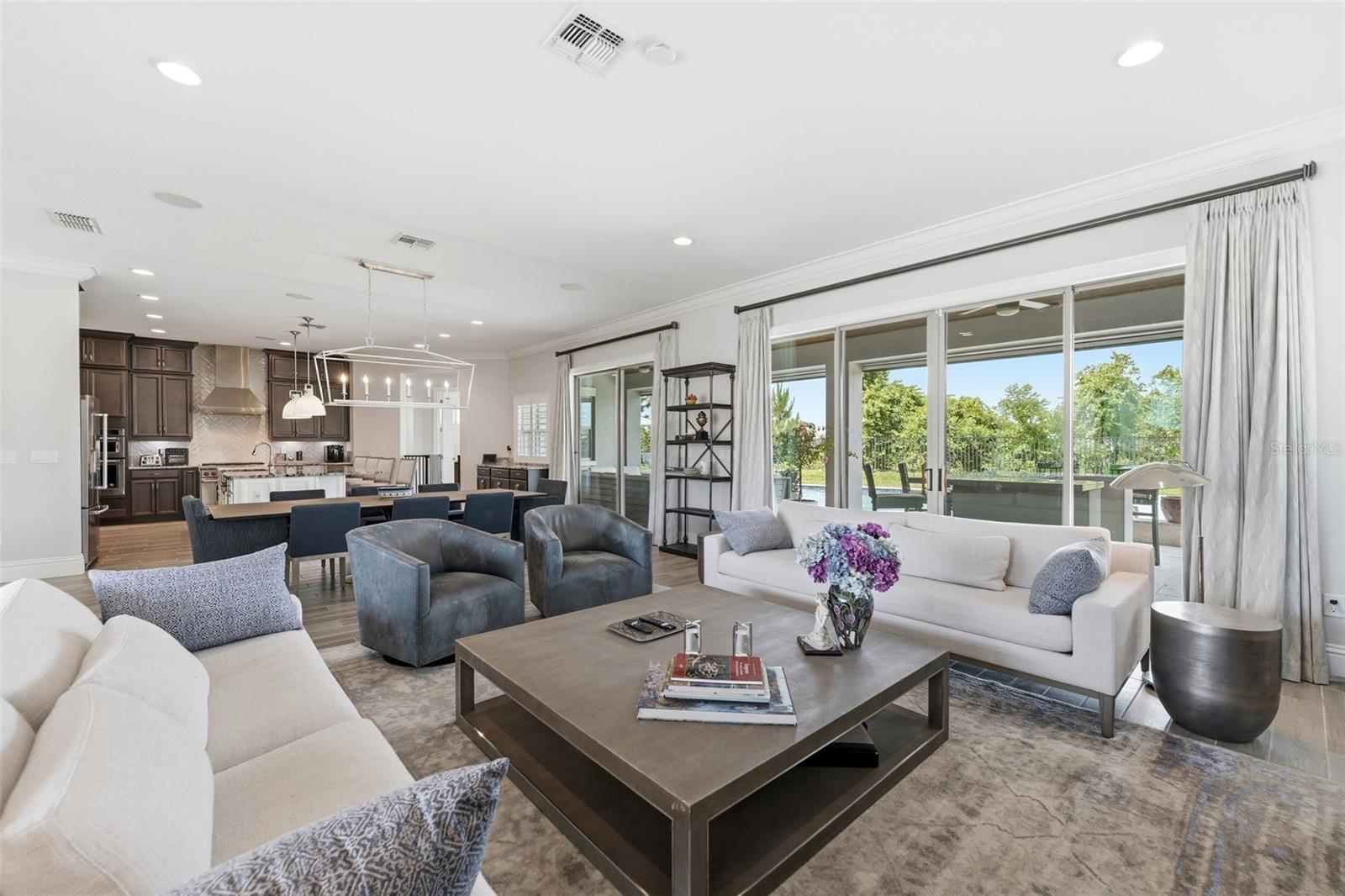 AVALON COVE - Residential