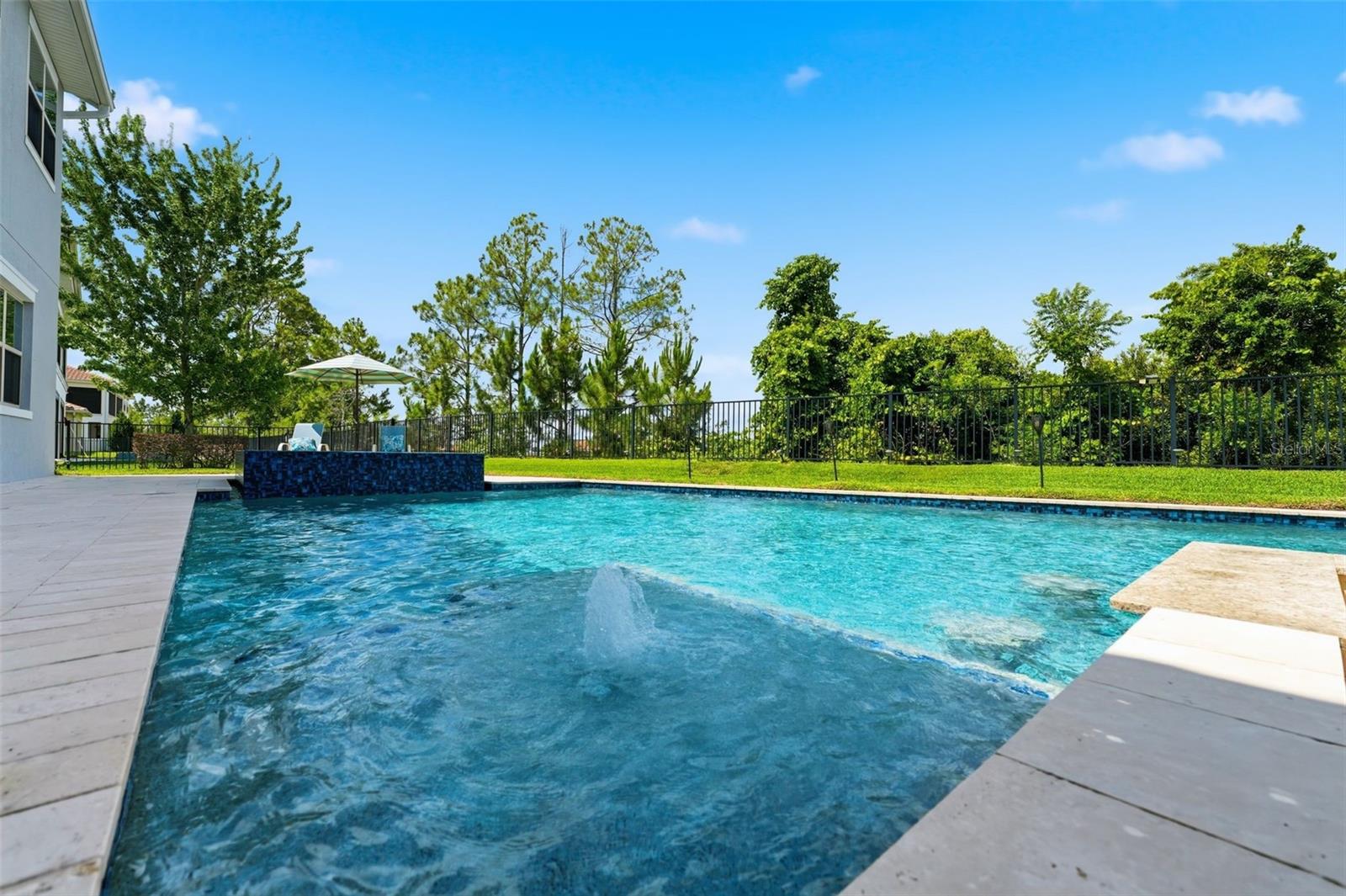 AVALON COVE - Residential