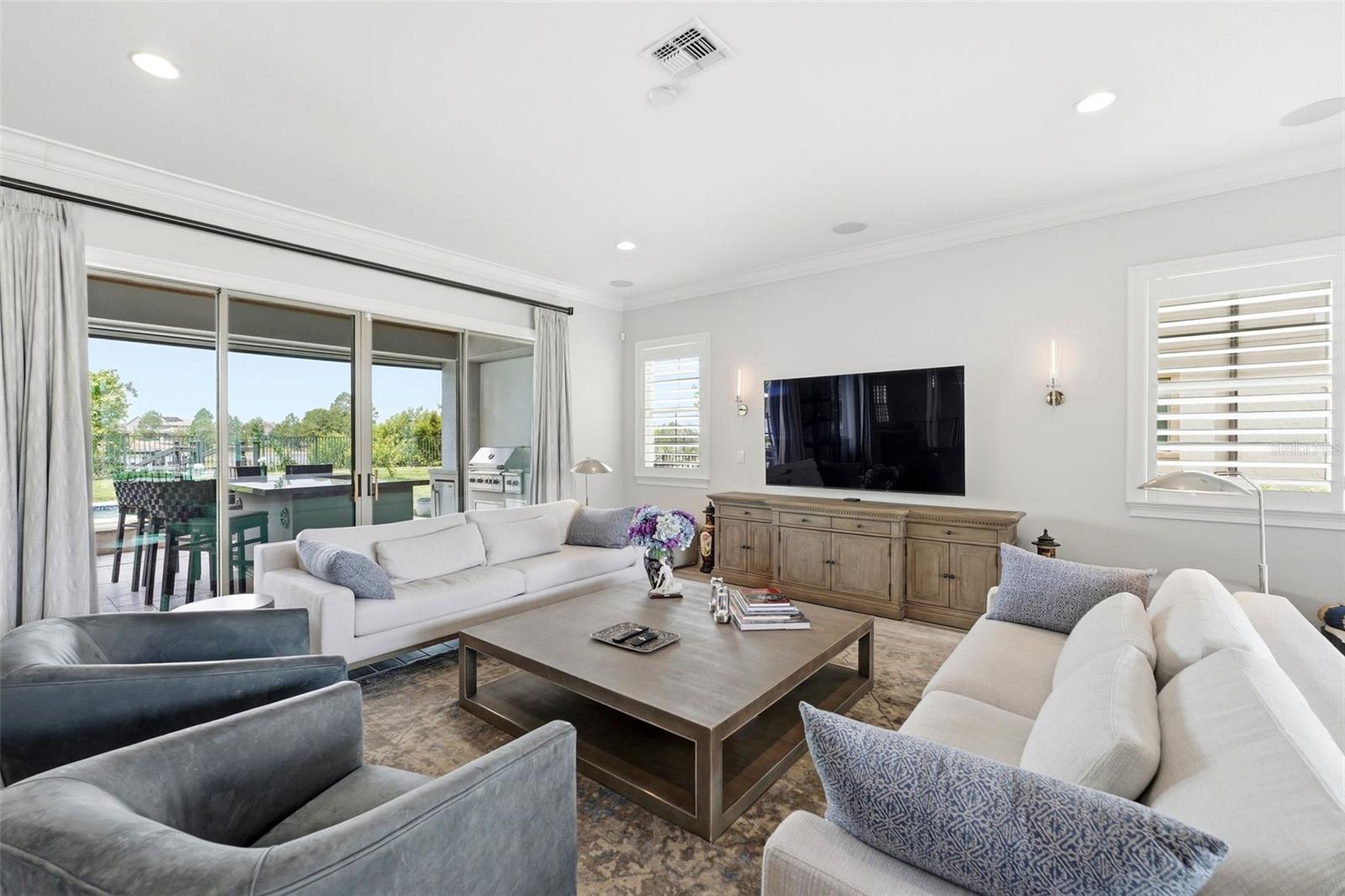 AVALON COVE - Residential