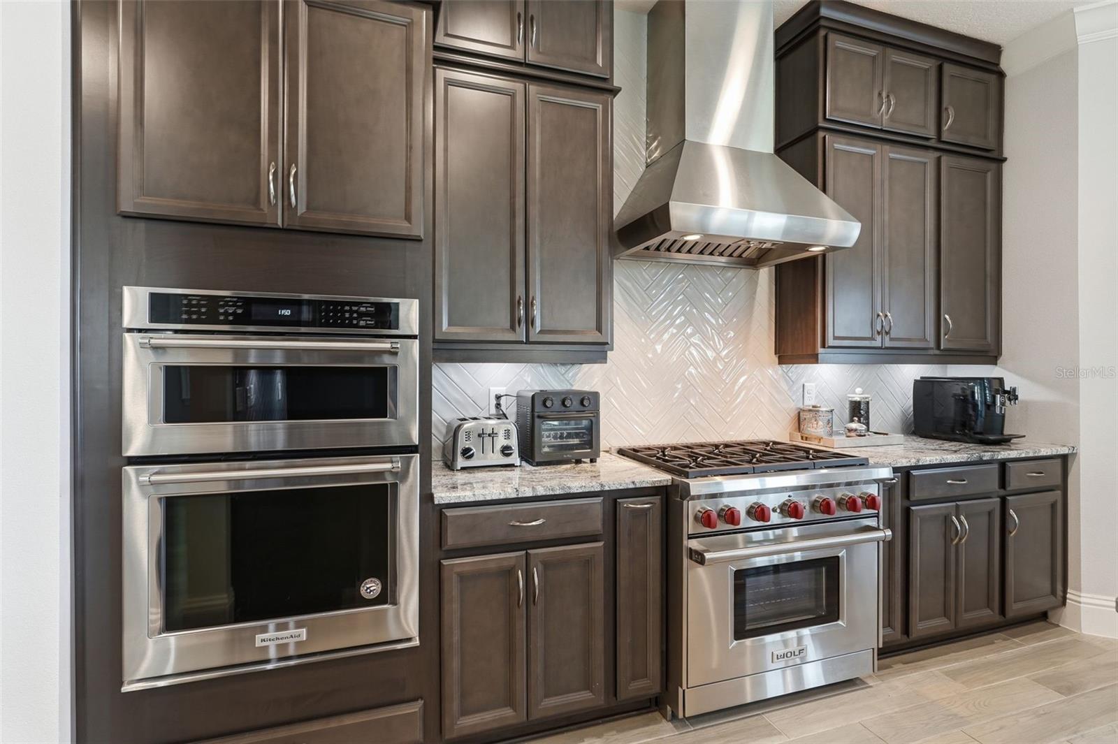 AVALON COVE - Residential