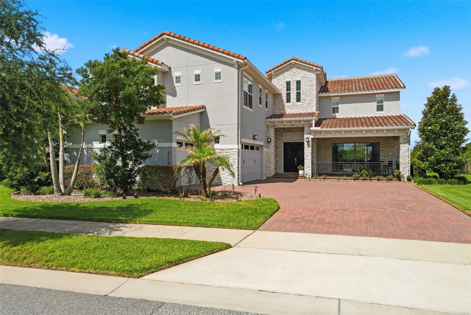AVALON COVE - Residential