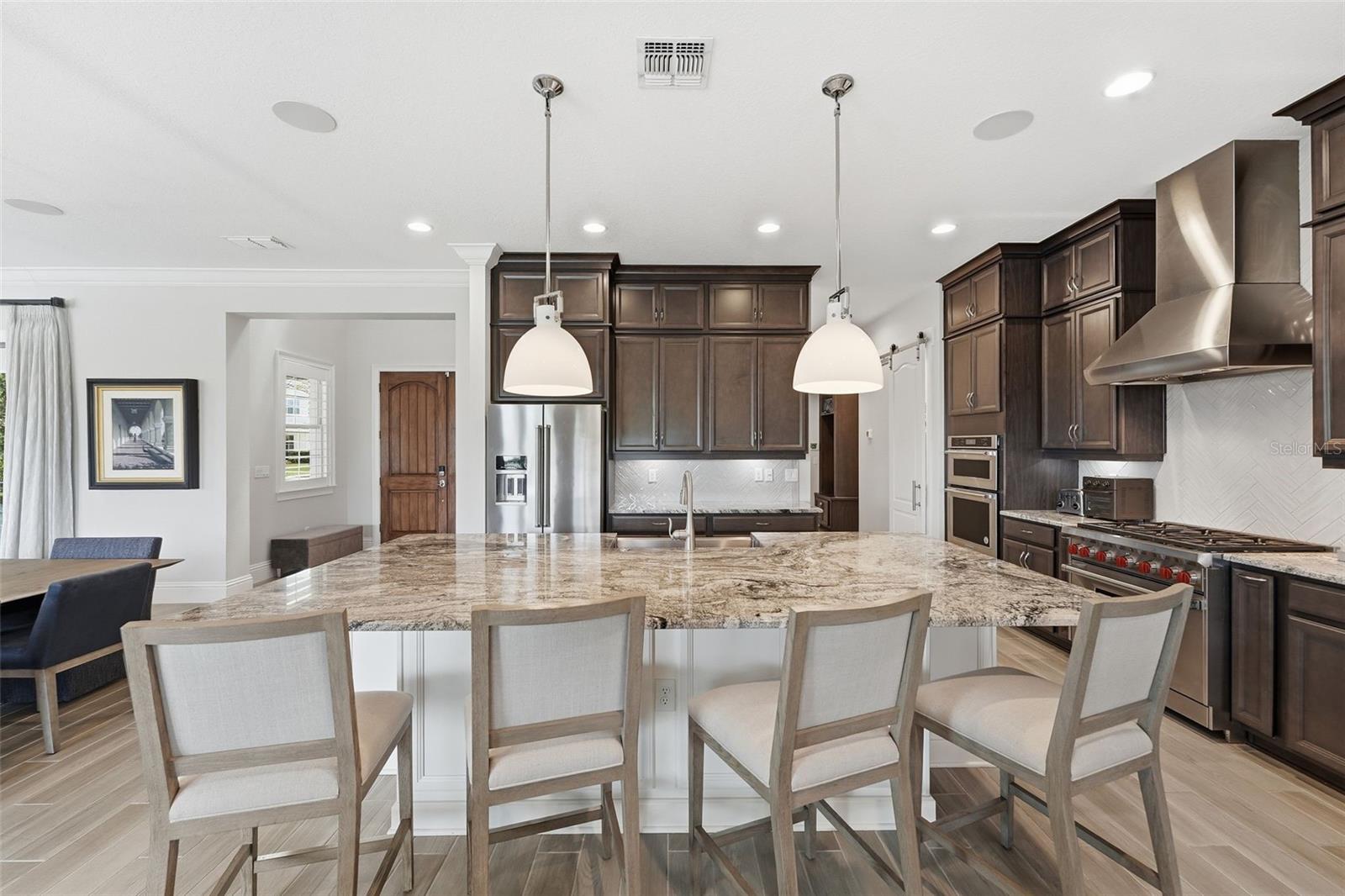AVALON COVE - Residential