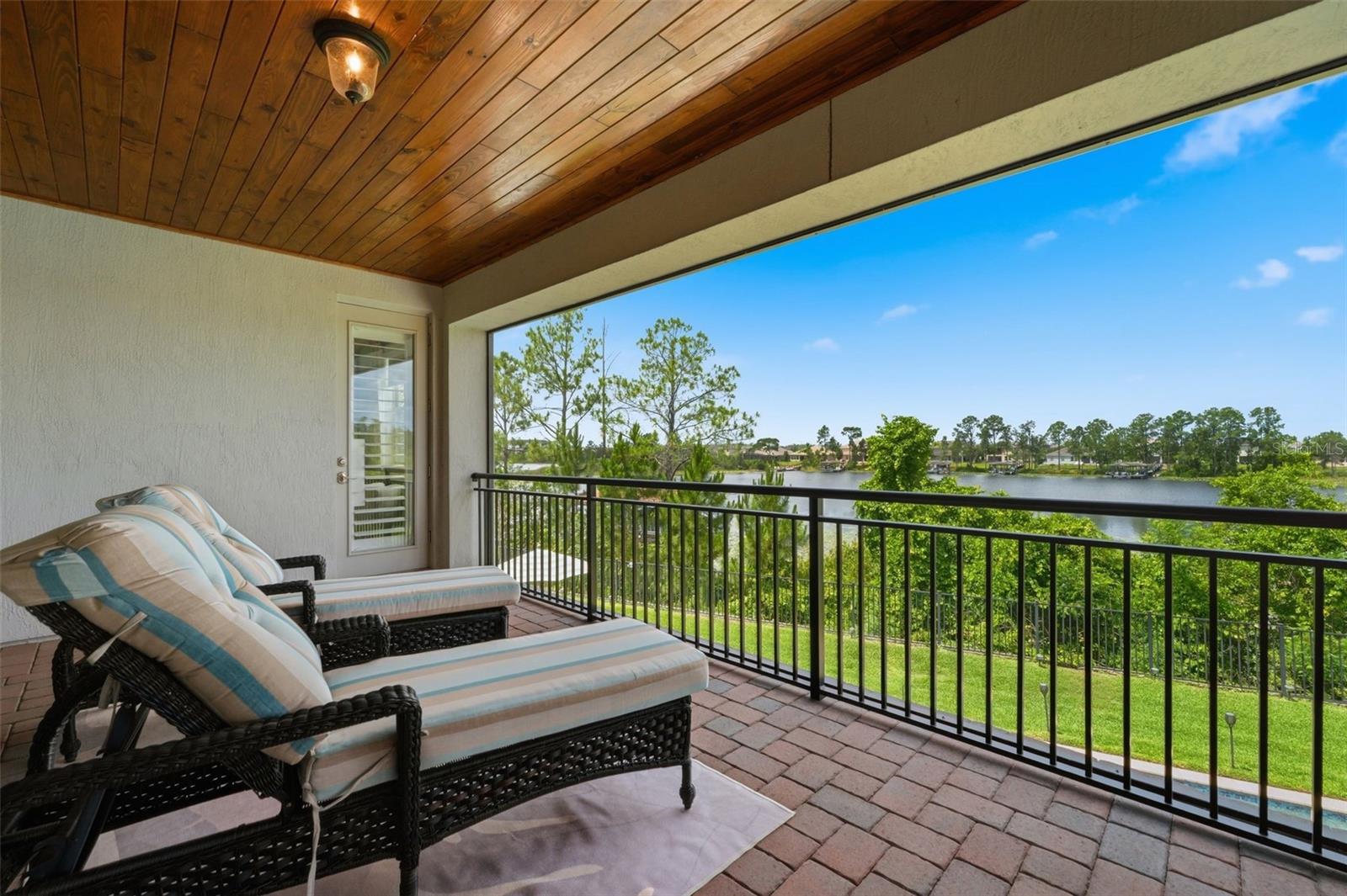 AVALON COVE - Residential
