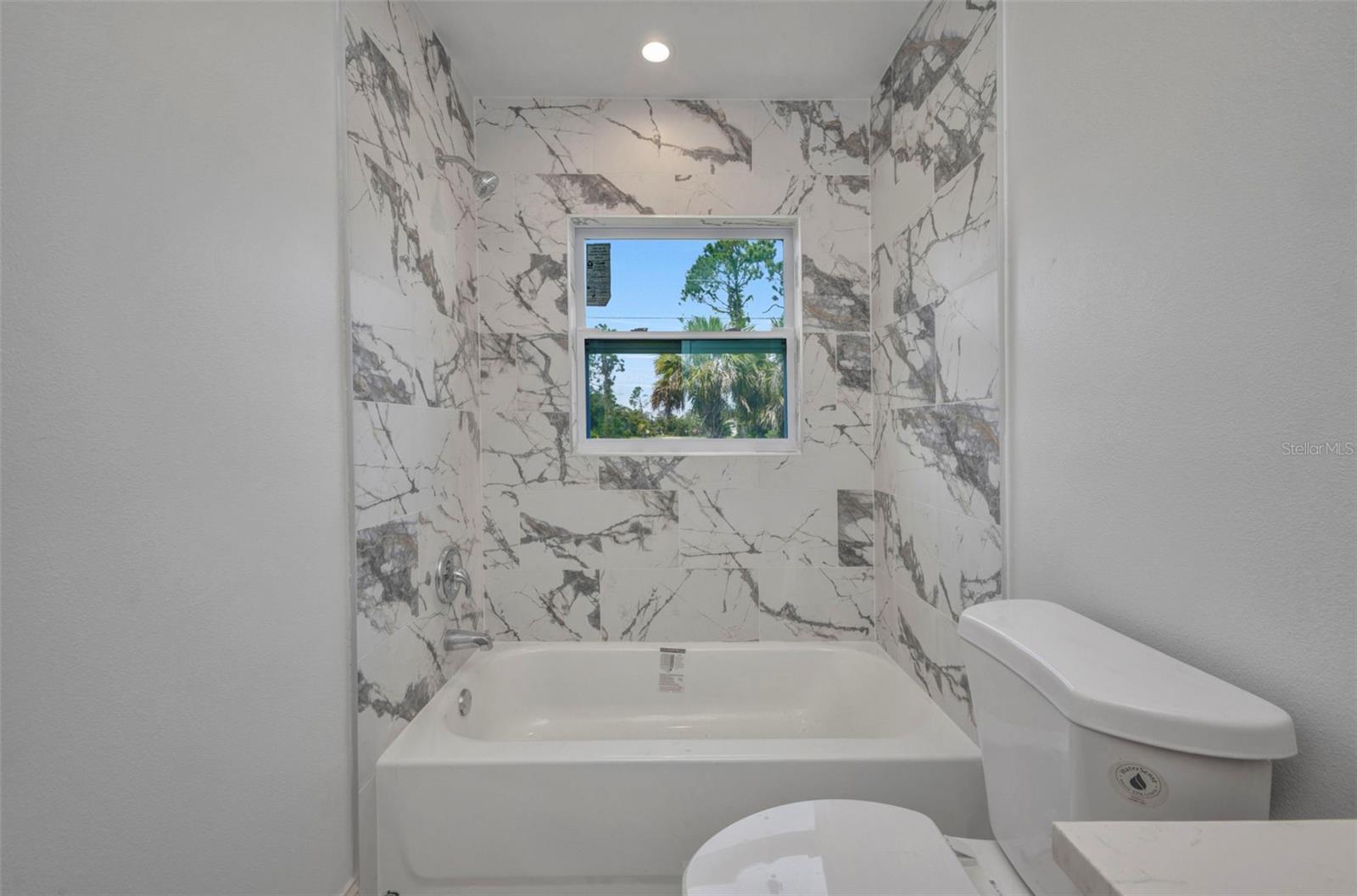 PORT CHARLOTTE SUB 07 - Residential Lease