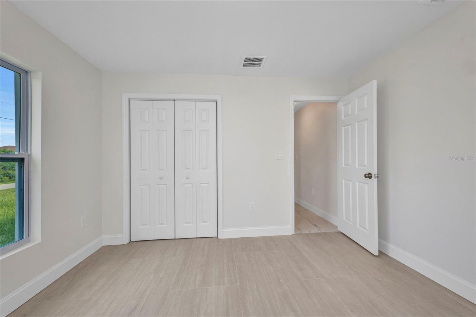 PORT CHARLOTTE SUB 07 - Residential Lease