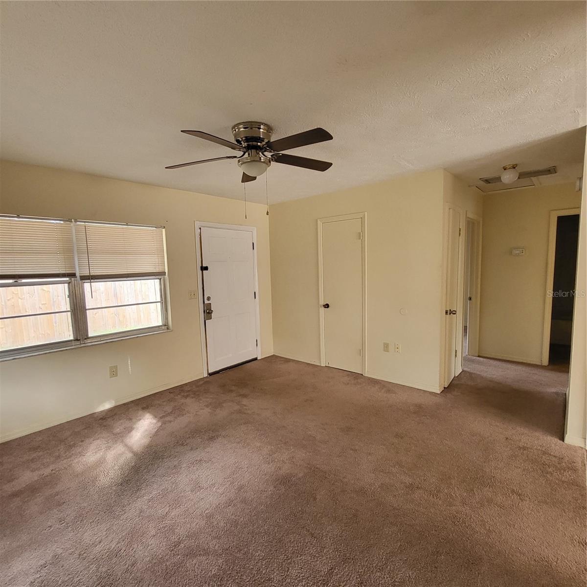 LAKE PALMS SEC 2 - Residential Lease