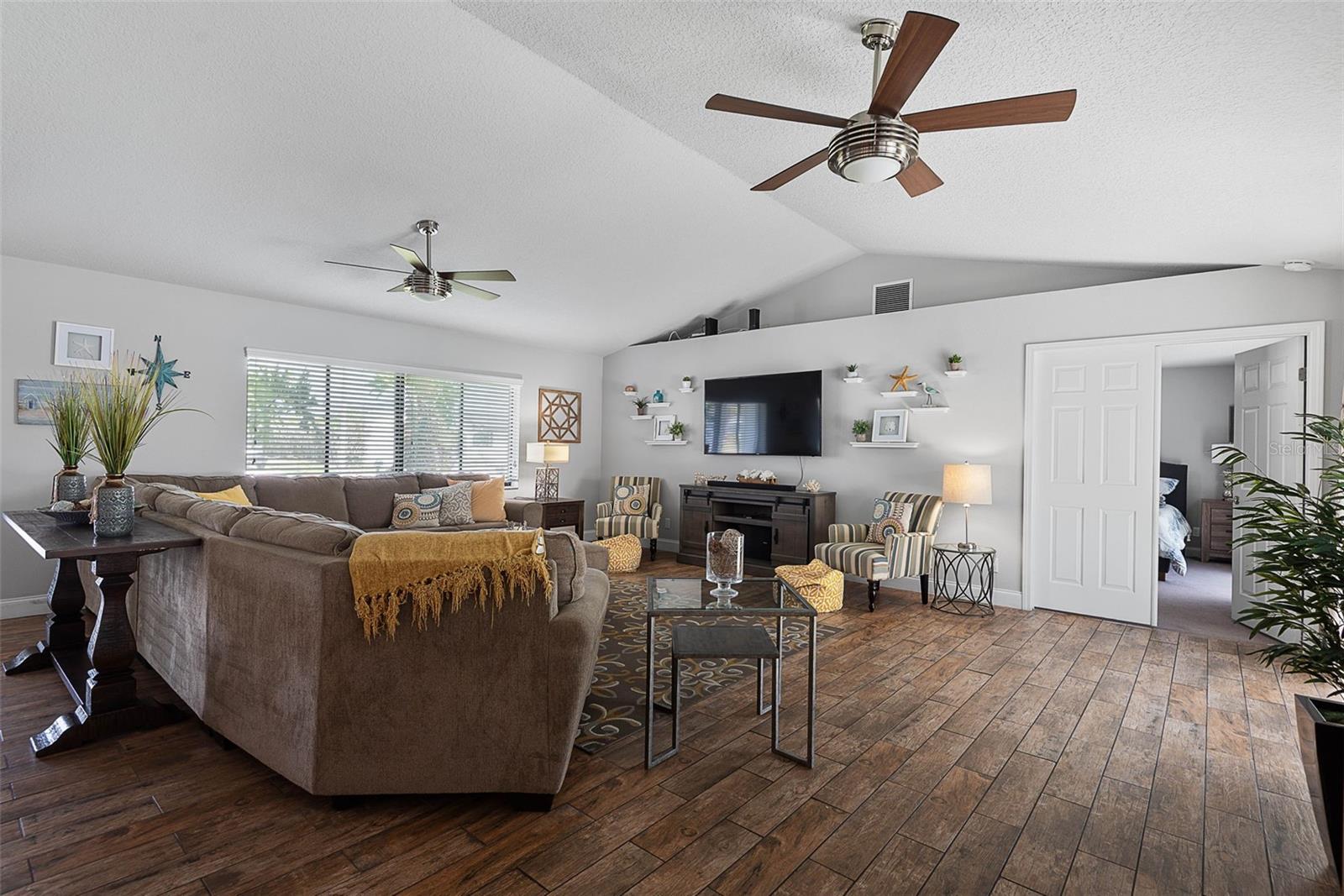 PALM COAST SEC 03 PALM HARBOR OFFICE PARK - Residential