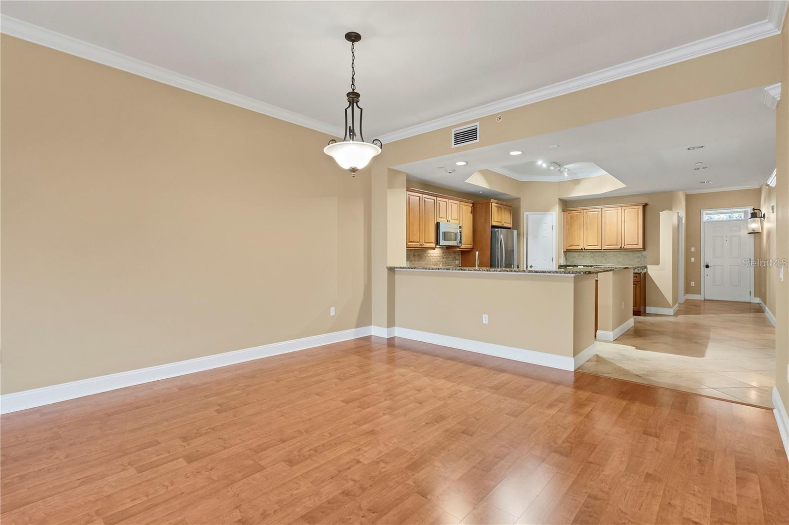 LAKE VISTA RESIDENCES PH III - Residential Lease