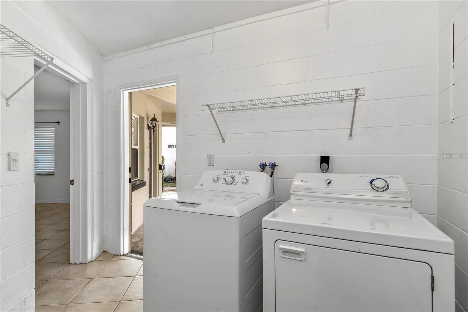 WILMOTT PINES - Residential Lease