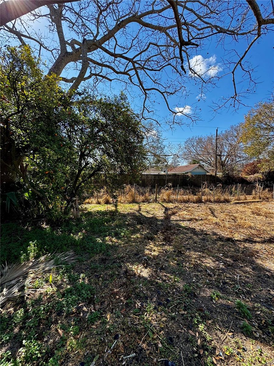 WESTWOOD VILLAS 7TH ADD - Residential