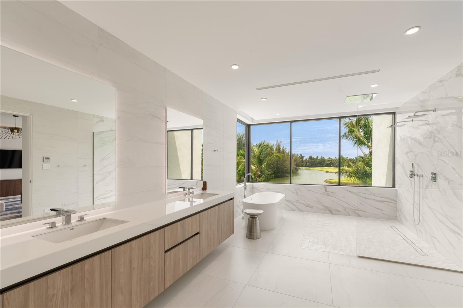 ATLANTIC DRIVE ESTATES - Residential