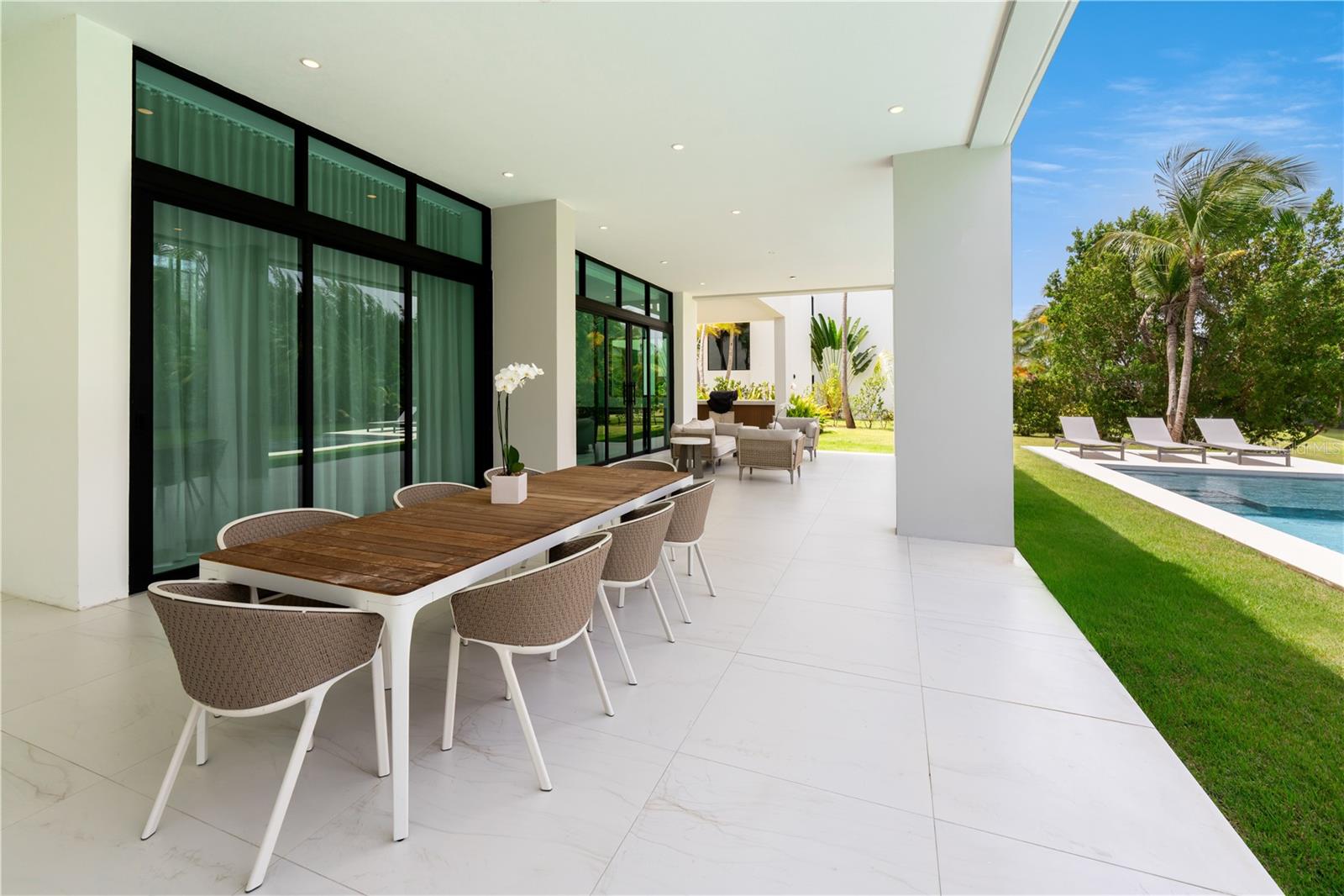 ATLANTIC DRIVE ESTATES - Residential