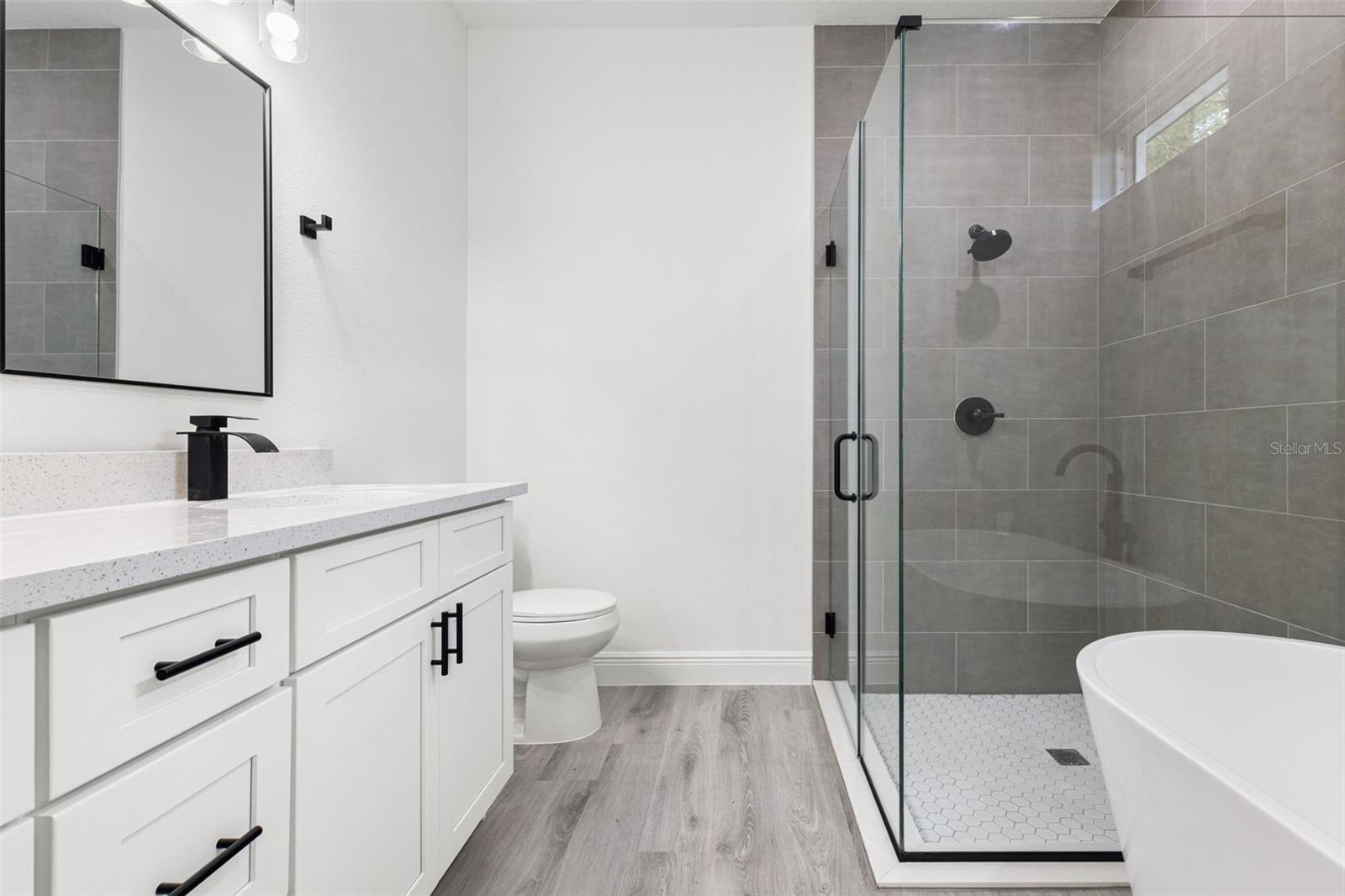 ROSELAND PARK - Residential Lease