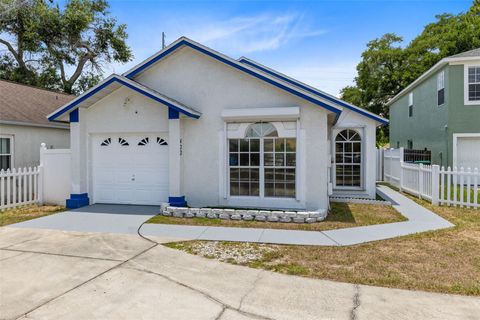 Single Family Residence in ORLANDO FL 422 SOUTHERN CHARM DRIVE.jpg