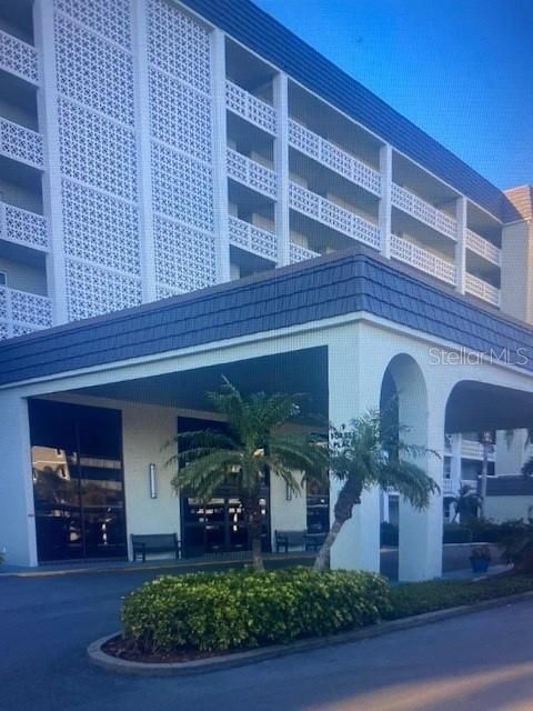 Photo of 9 Forbes Pl #112, Dunedin, FL 34698 (MLS # TB8509048)