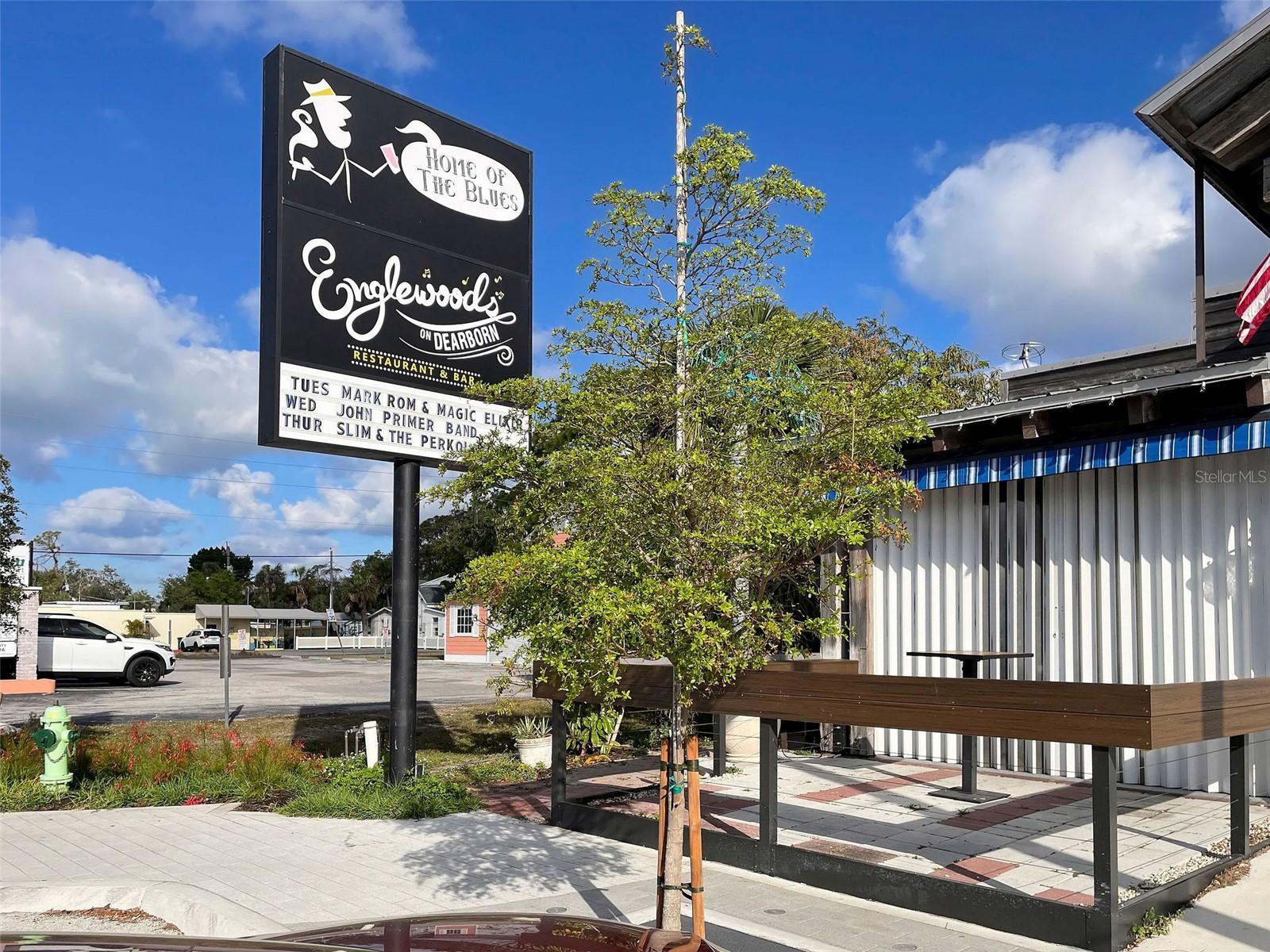 HOLIDAY TRAVEL PARK ENGLEWOOD - Residential