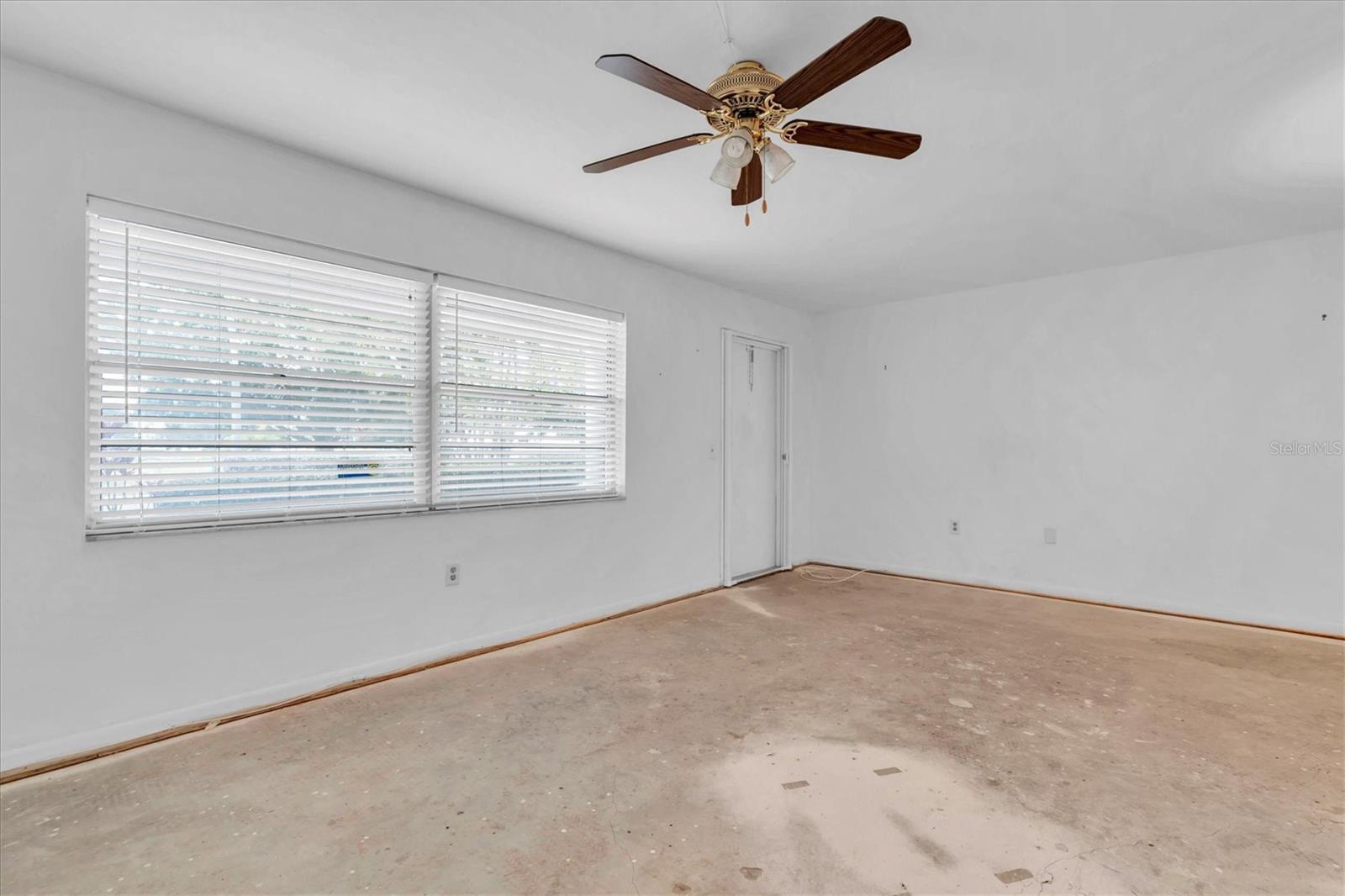 6015 19TH STREET N 109