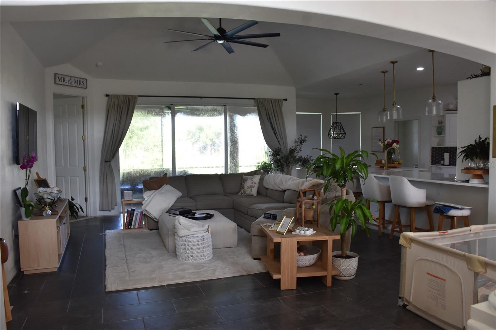 4389 WINDING OAKS DRIVE