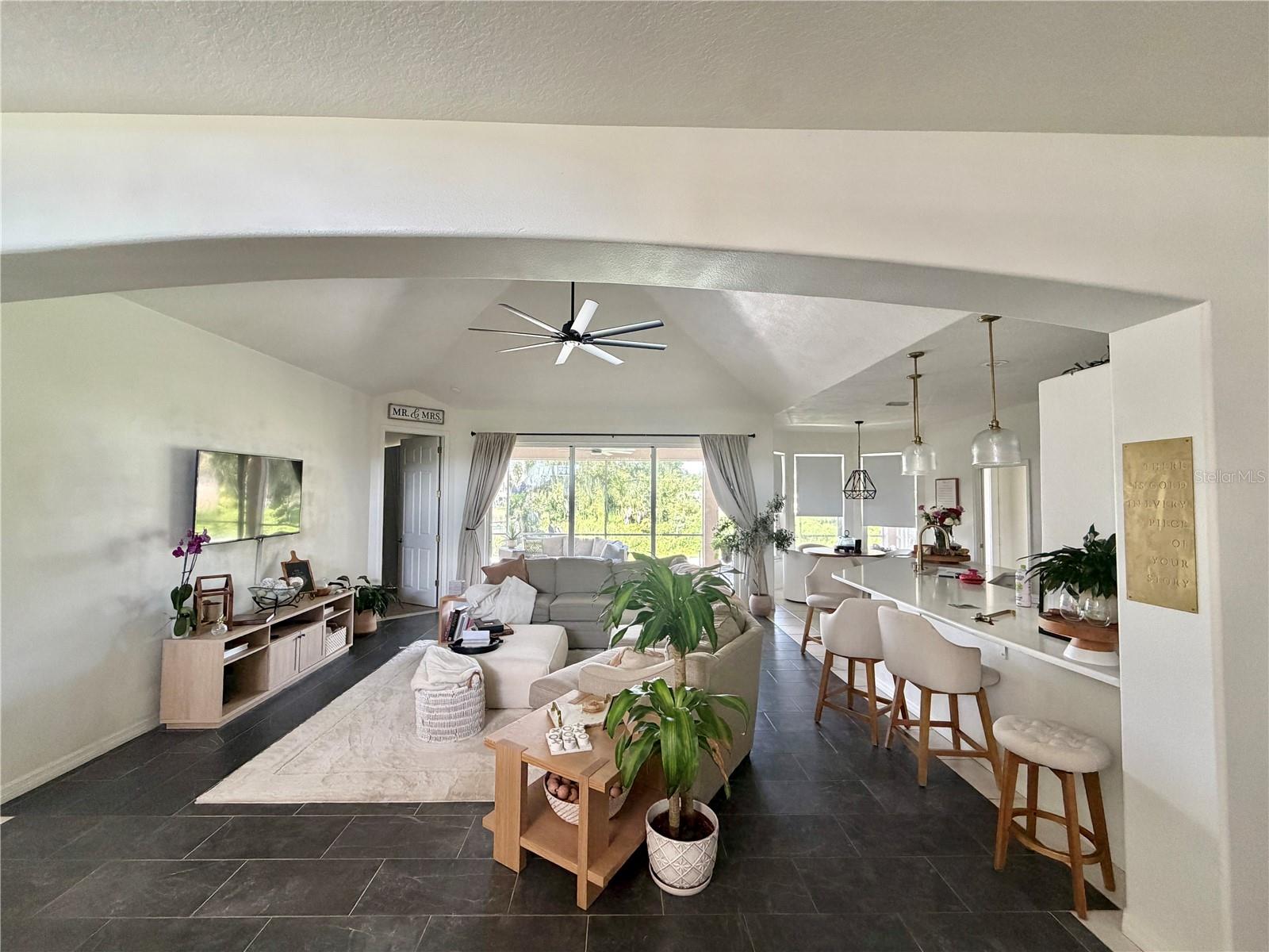 4389 WINDING OAKS DRIVE