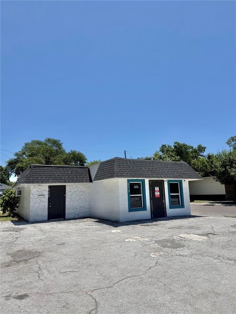 Photo of 840 16th Street S, St Petersburg, FL 33705 (MLS # TB8516605)