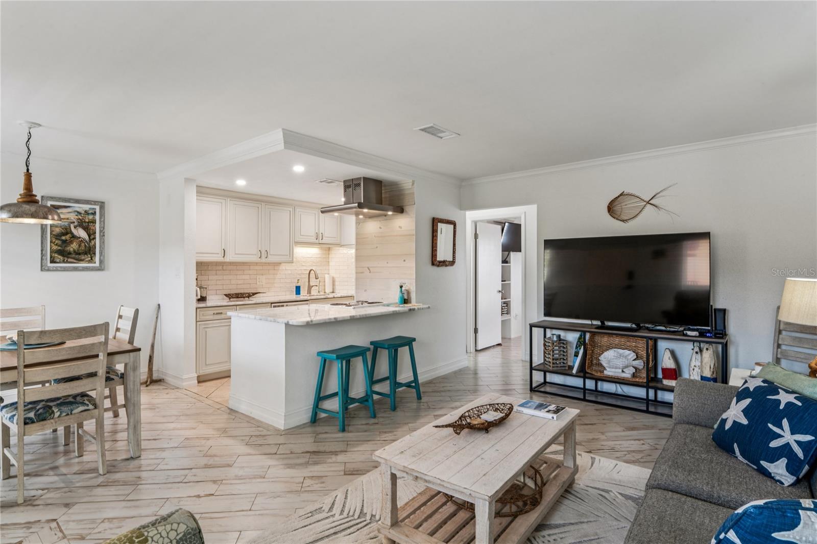 BOCA SHORES CONDO - Residential