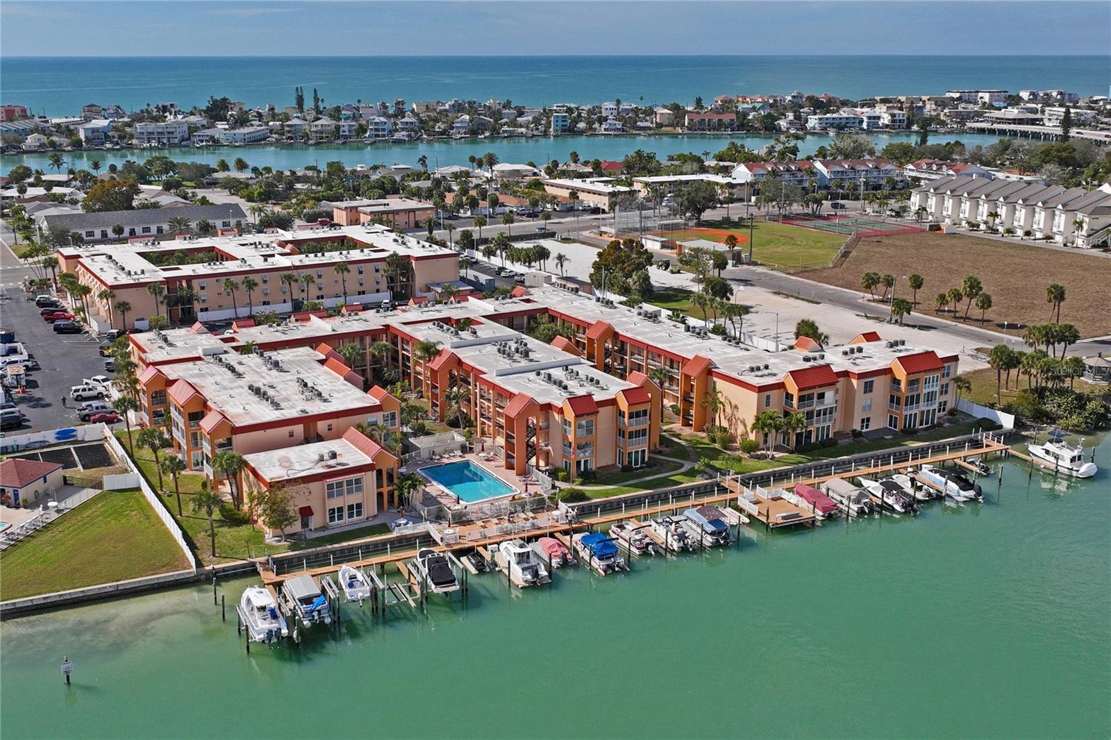 BOCA SHORES CONDO - Residential