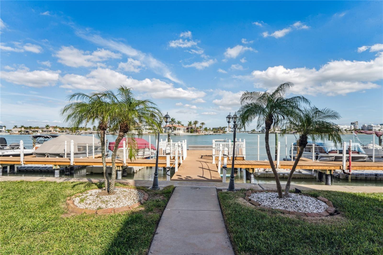 BOCA SHORES CONDO - Residential