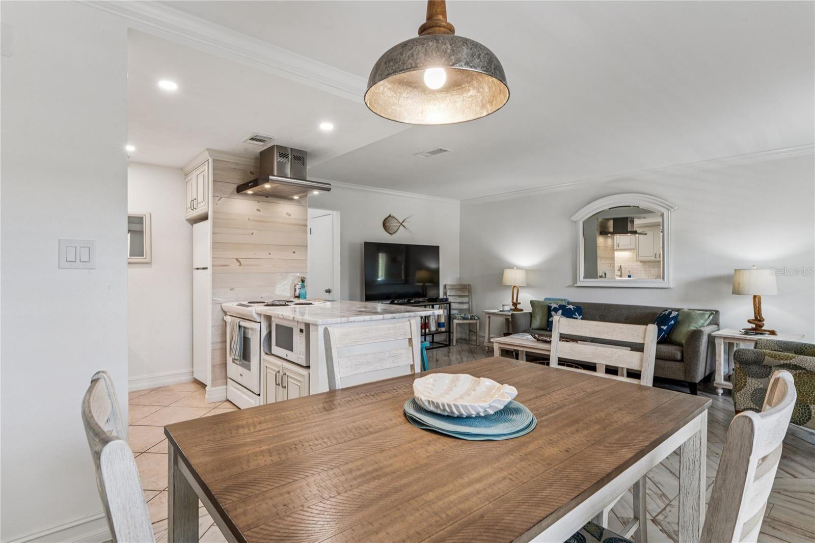 BOCA SHORES CONDO - Residential