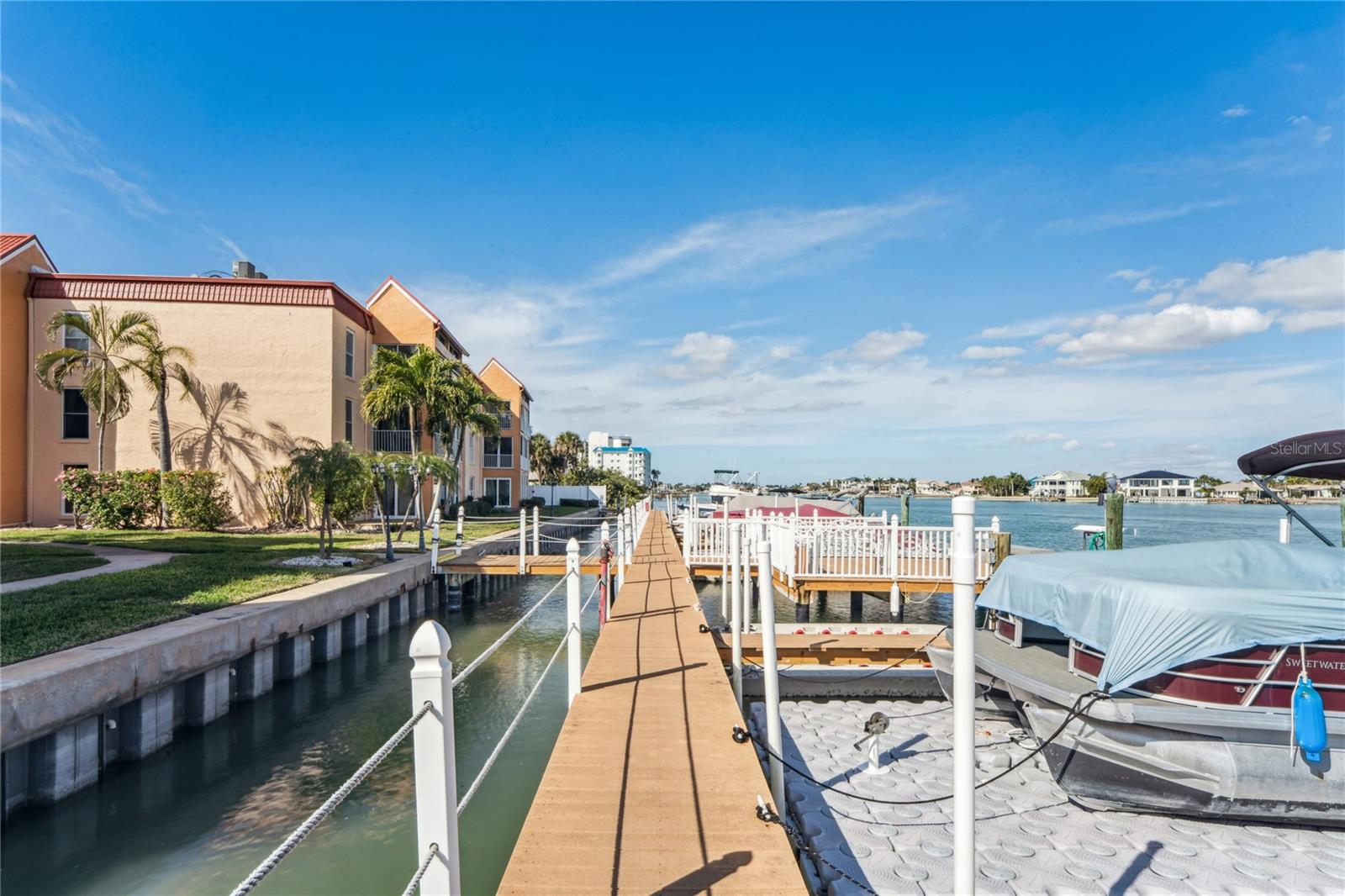 BOCA SHORES CONDO - Residential