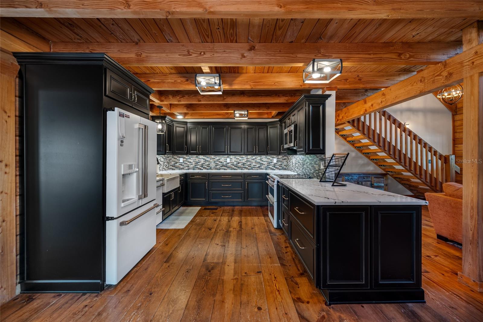 BASS LAKE ACRES - Residential