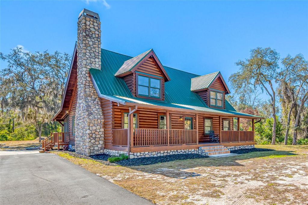 Photo of 9802 Royal Palm Avenue, New Port Richey, FL 34654 (MLS # TB8473997)