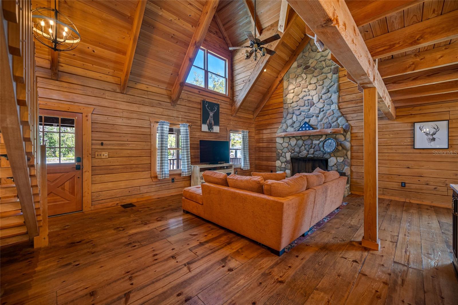 BASS LAKE ACRES - Residential