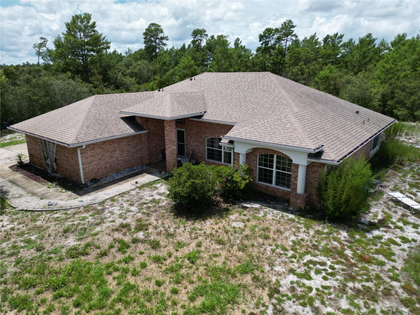2056 COURTLAND BOULEVARD