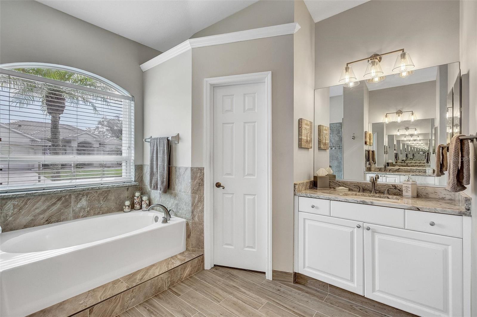 STONECASTLE AT SOUTHWOOD PH 01 - Residential