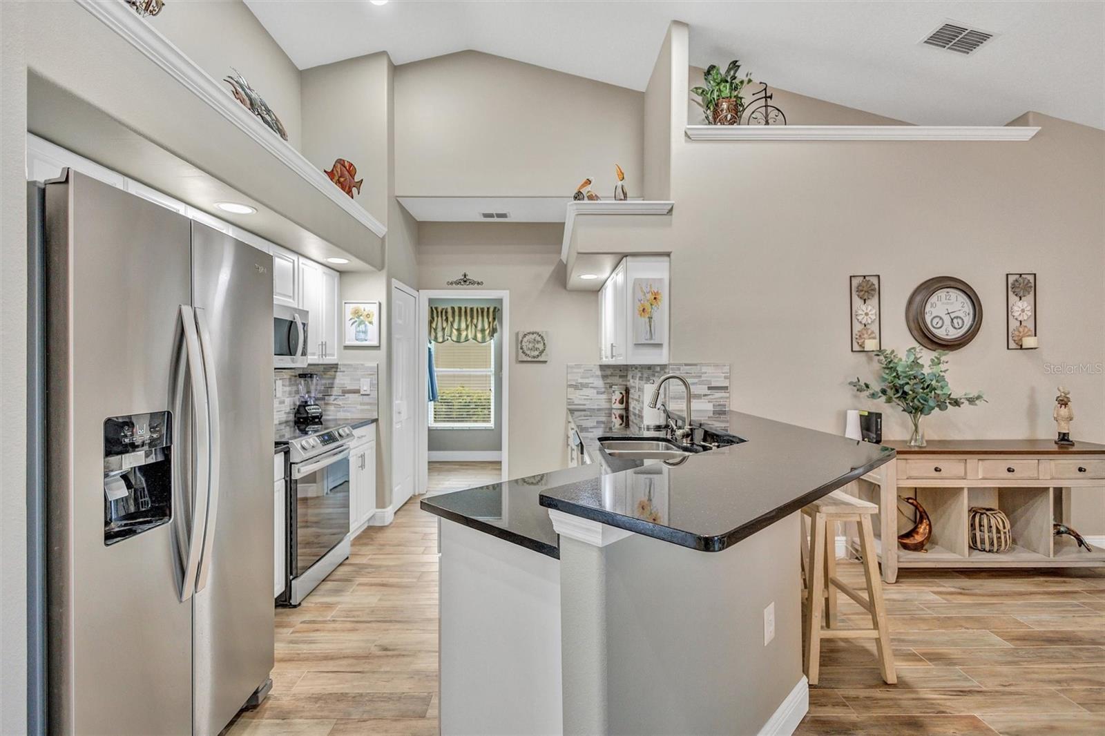 STONECASTLE AT SOUTHWOOD PH 01 - Residential