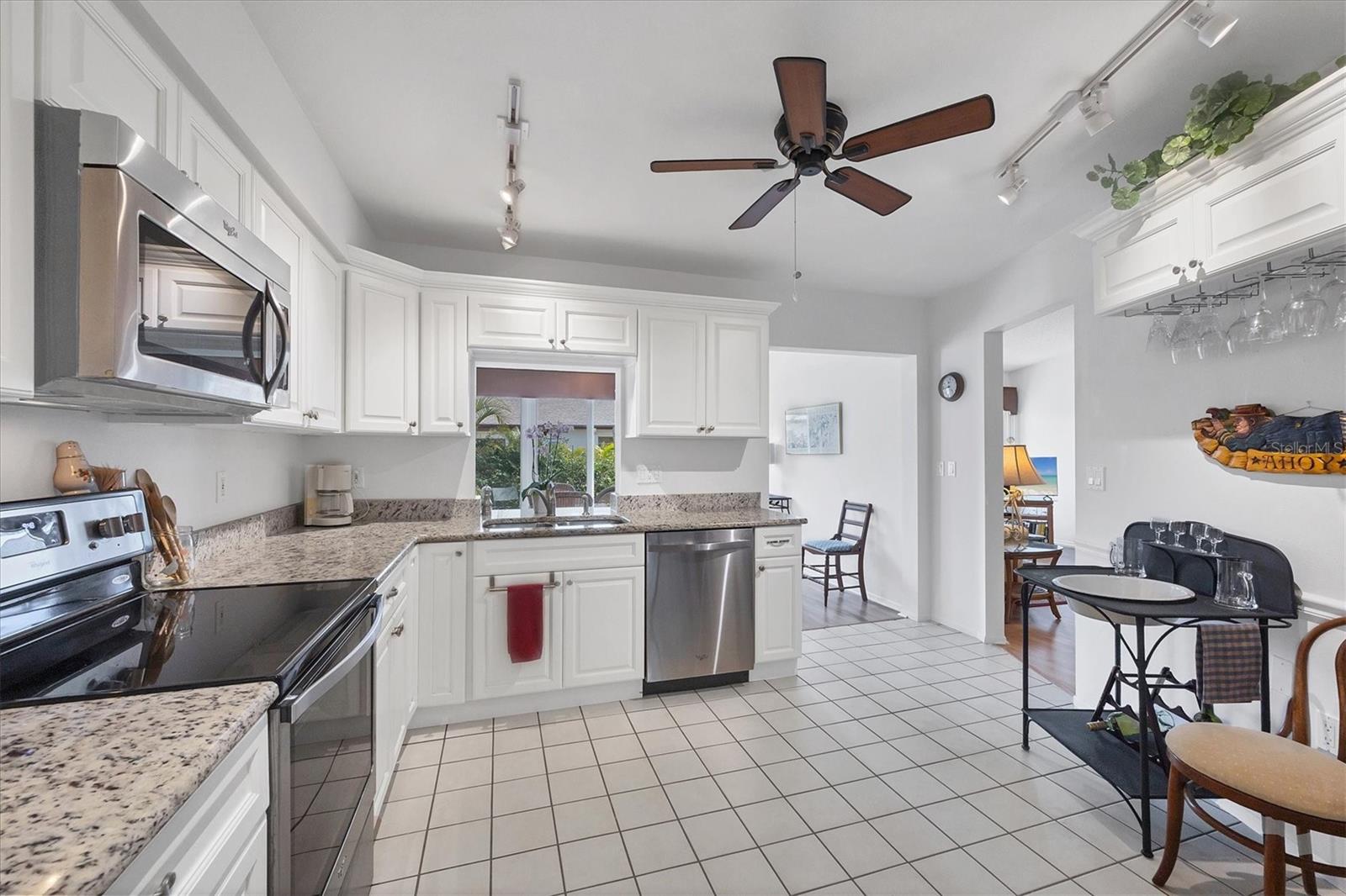 FOXWOOD - Residential