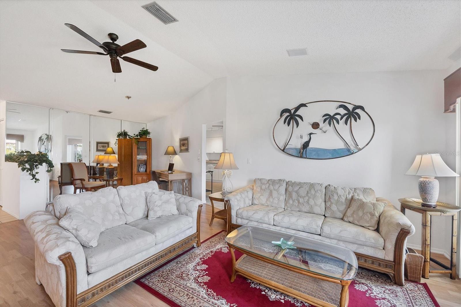 FOXWOOD - Residential