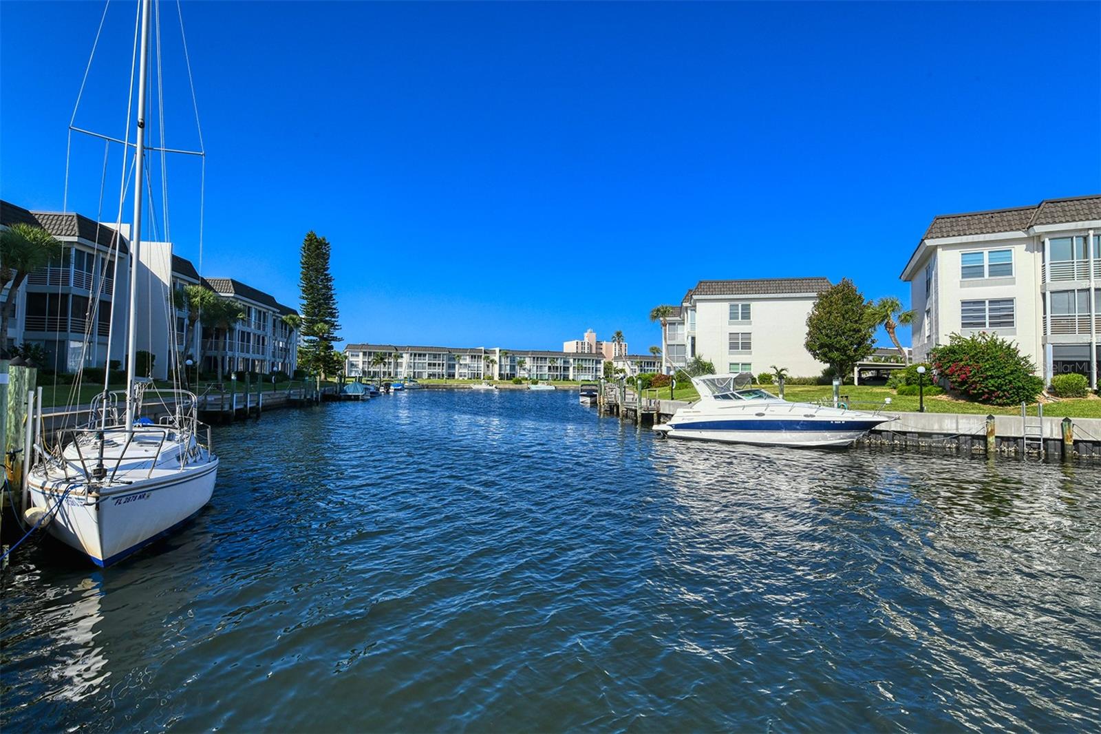 LONGBOAT HARBOUR - Residential