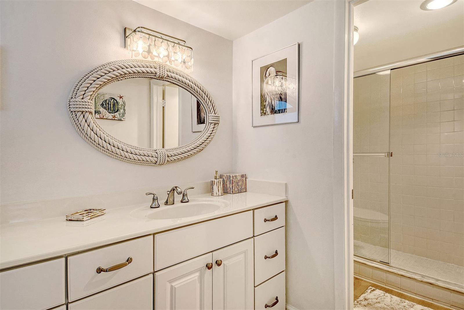 LONGBOAT HARBOUR - Residential