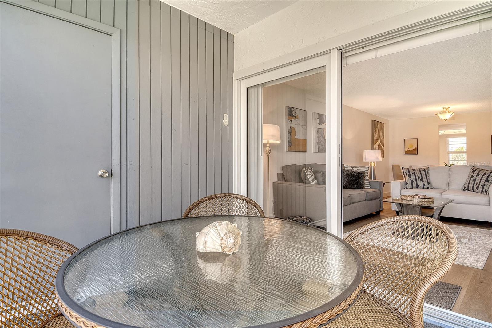 LONGBOAT HARBOUR - Residential