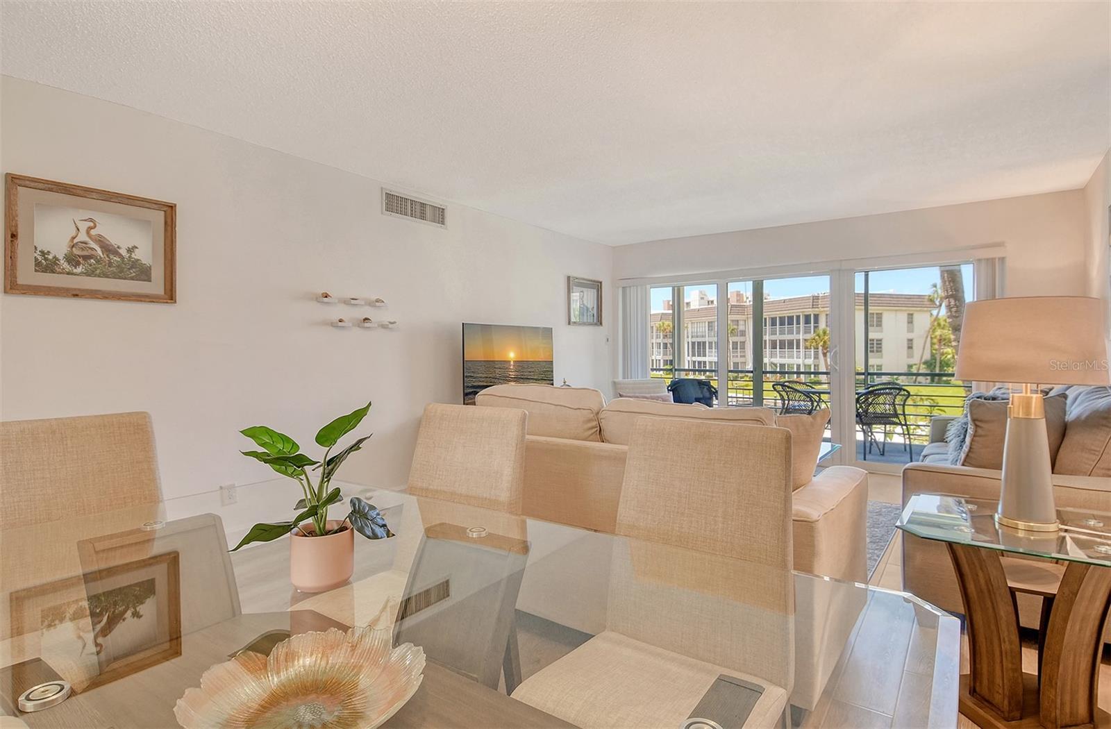 LONGBOAT HARBOUR - Residential