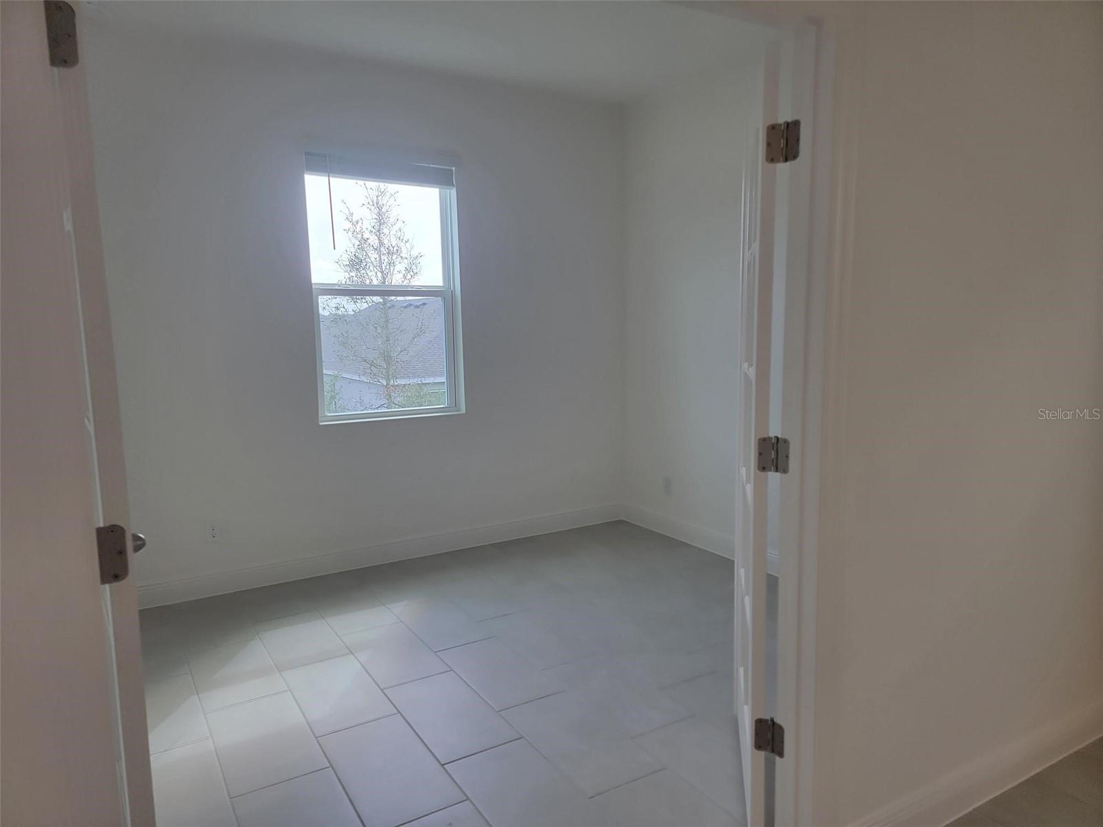 1868 ROSS HAMMOCK AVENUE