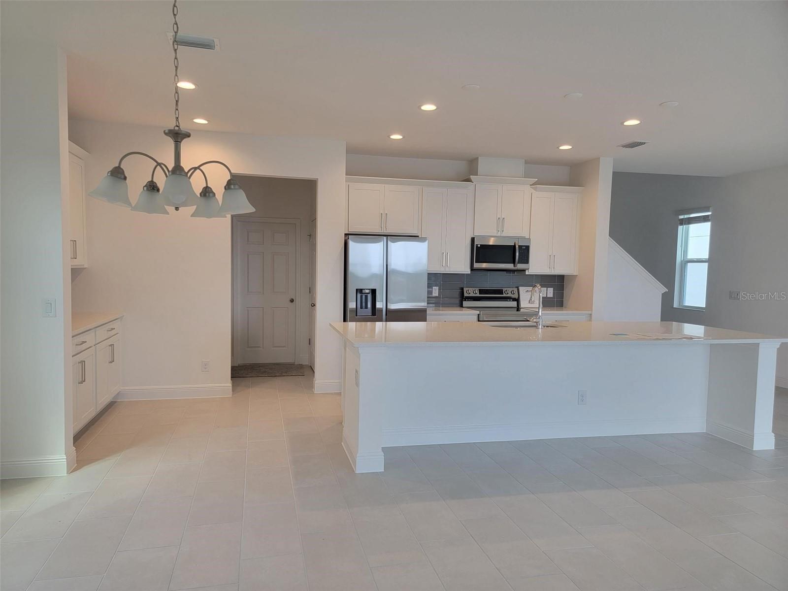 1868 ROSS HAMMOCK AVENUE