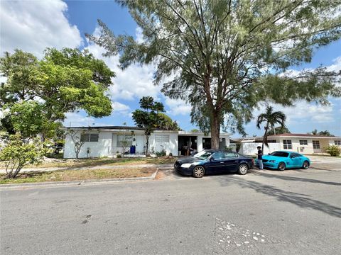 954 SE 1ST PLACE HIALEAH FL 33010
