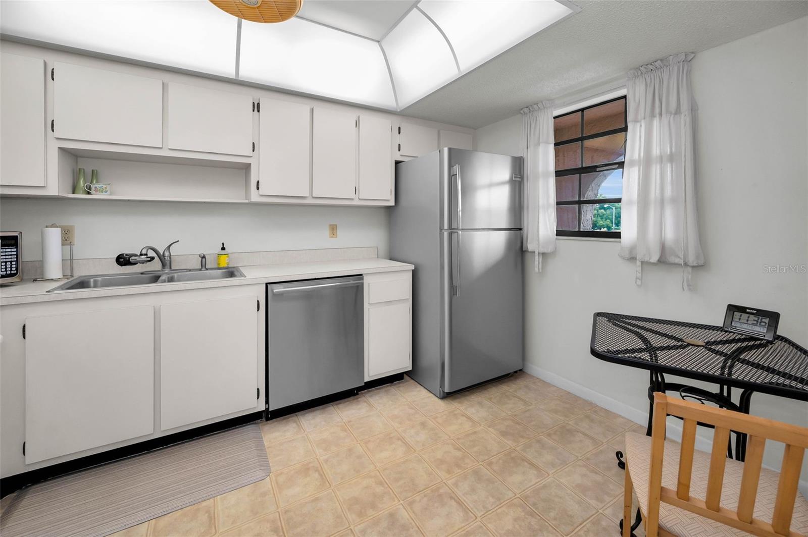 BEL-FOREST MANOR CONDO - Residential