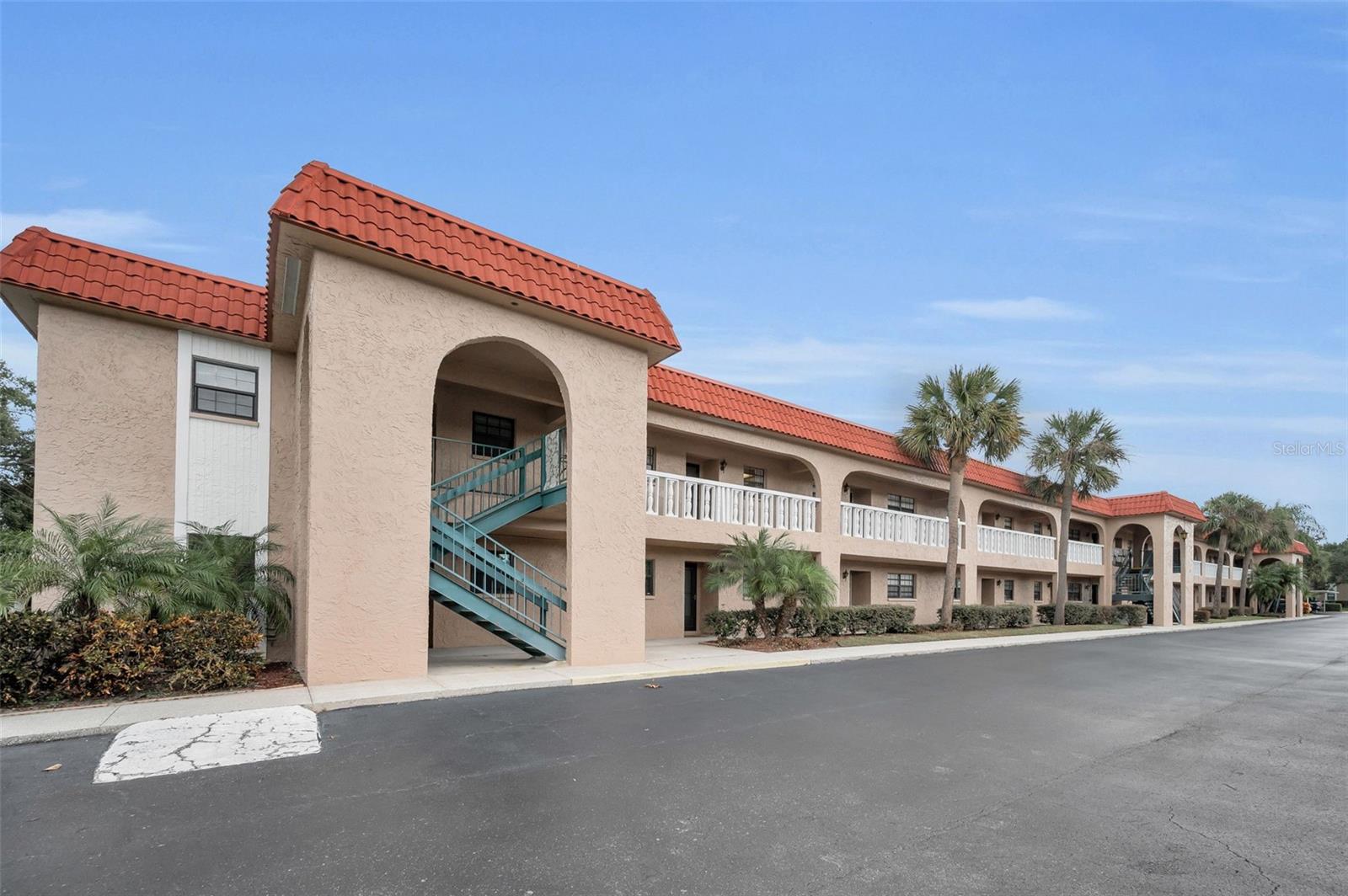 1750 BELLEAIR FOREST DRIVE C12